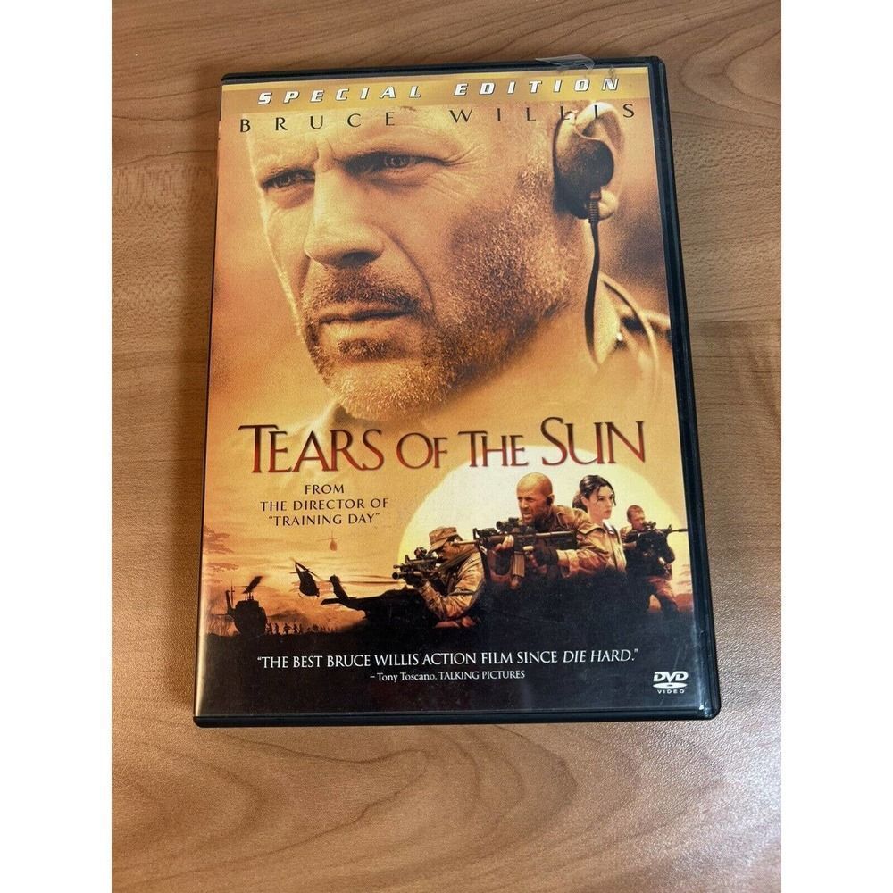Tears of the Sun [Special Edition] 2003• Rated R•